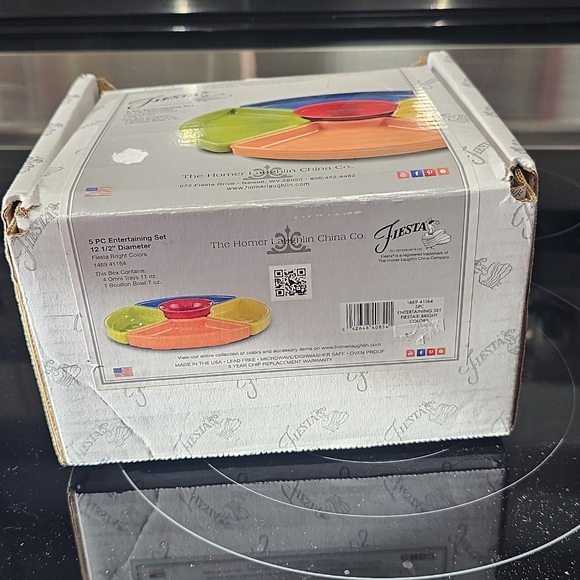 Colorful Fiesta Wear Sectioned Serving Platter with Bowl. - Picture 9 of 12